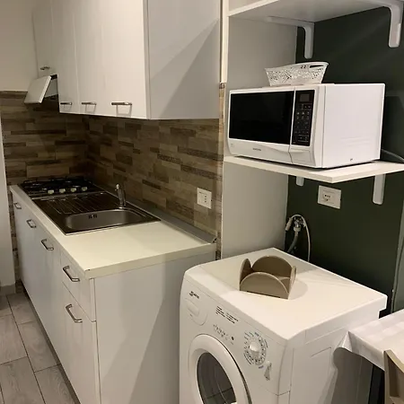 Tritone B&B 코릴리아노칼라브로