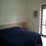Frühstückspension Tritone 3*