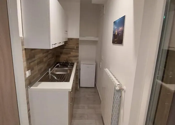 Alojamento de Acomodação e Pequeno-almoço Tritone Corigliano Calabro